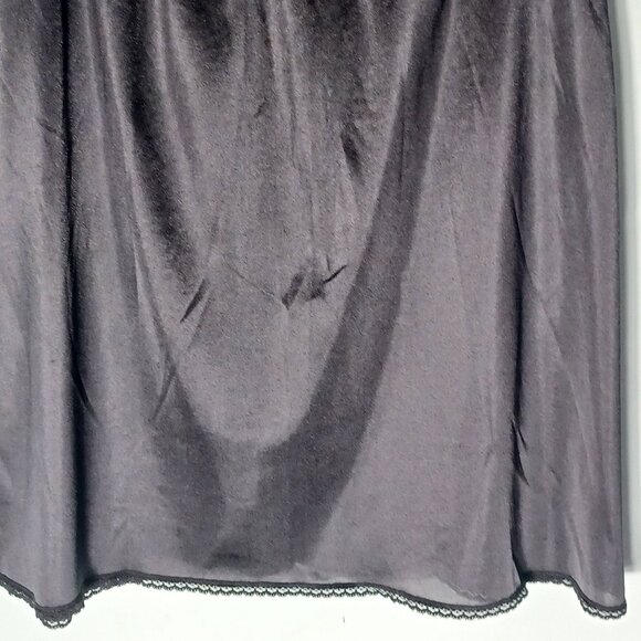 Vintage Half Slip Skirt Womens Medium Nylon Black Made In USA Feminine - Picture 3 of 8